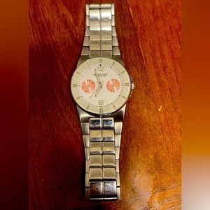 Kenneth Cole watch